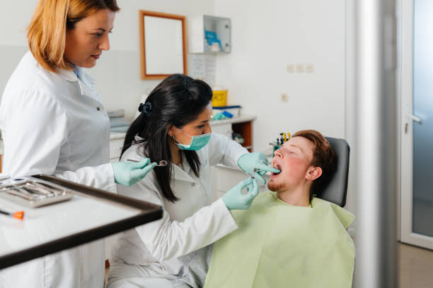 Best Emergency Tooth Extraction in Lilburn, GA